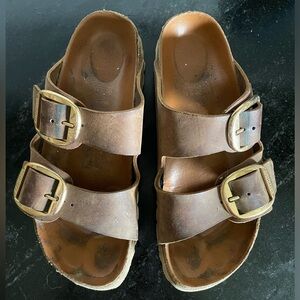 Birkenstock brown leather big buckle sandals. Size 39.